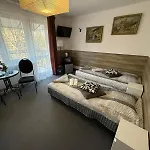 Antonina ***pensjonprzykortach*** Szczawno-Zdroj