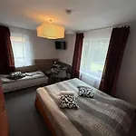 Antonina ***pensjonprzykortach*** Bed & Breakfast