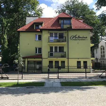 Bed & Breakfast Antonina ***pensjonprzykortach*** Szczawno-Zdroj