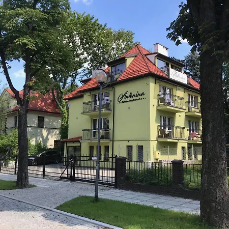 Bed & Breakfast Antonina ***pensjonprzykortach*** *