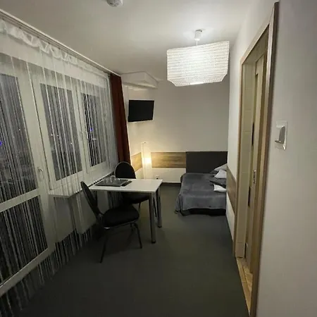 Antonina ***pensjonprzykortach*** Bed & Breakfast