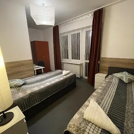 Bed & Breakfast Antonina ***pensjonprzykortach*** Szczawno-Zdroj