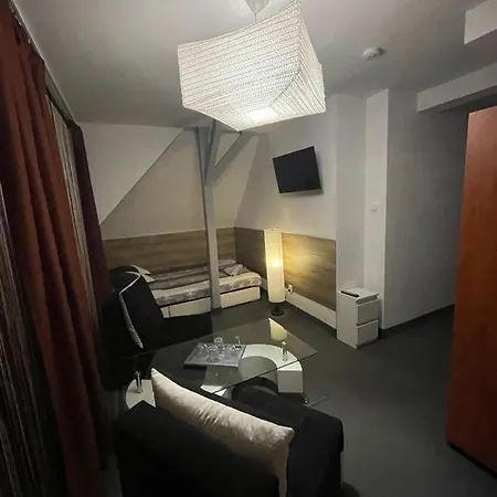 Panzió Antonina ***pensjonprzykortach***