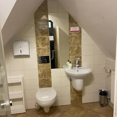 Antonina ***pensjonprzykortach*** Panzió 4*