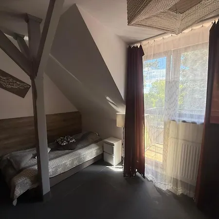 Antonina ***pensjonprzykortach***