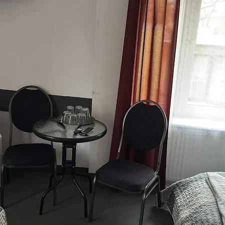 Antonina ***pensjonprzykortach*** Bad Salzbrunn