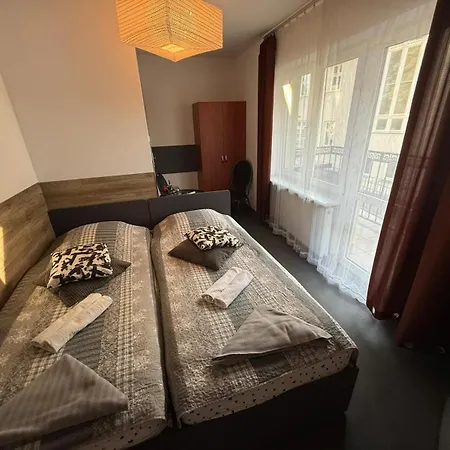 Antonina ***pensjonprzykortach*** Bed & Breakfast 4*