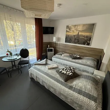 Antonina ***pensjonprzykortach*** Отель типа 