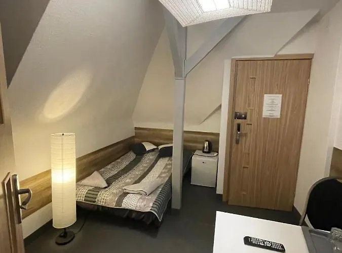 Antonina ***pensjonprzykortach*** Szczawno-Zdroj