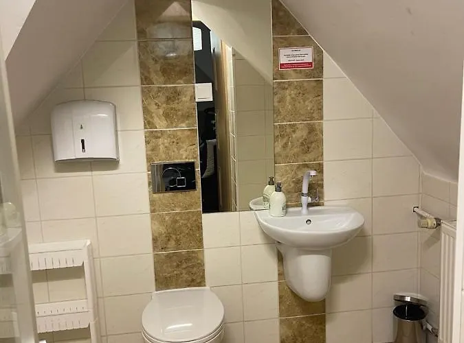 Antonina ***pensjonprzykortach*** Отель типа 