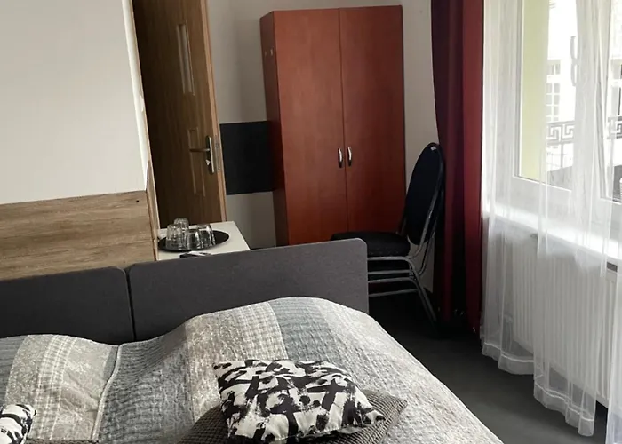 Antonina ***pensjonprzykortach*** Отель типа 