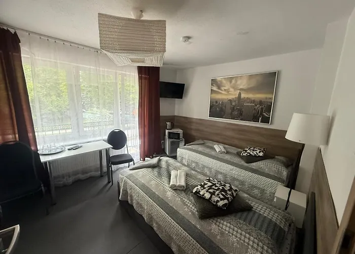 Antonina ***pensjonprzykortach***