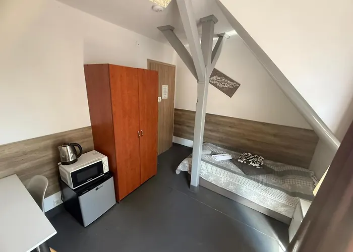 Antonina ***pensjonprzykortach*** 4* Щавно-Здруй