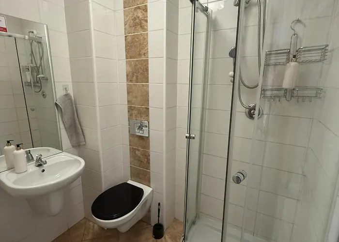 Antonina ***pensjonprzykortach*** Bed & Breakfast Szczawno-Zdroj