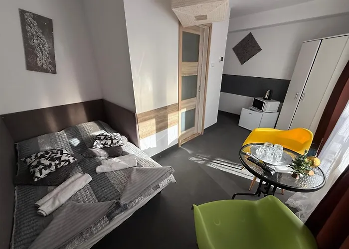 Antonina ***pensjonprzykortach***